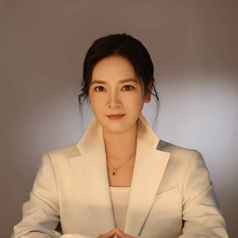 冯心怡 (Feng Xin Yi)